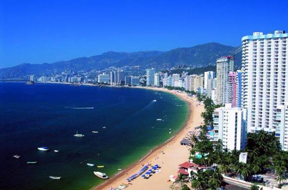 Acapulco Mexico, a Pacific coast holiday heaven which is shaken regularly by earthquakes - Image courtesy Wikipedia