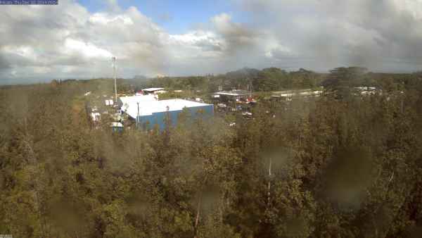 HVO webcam view of the Marketplace taken Dec 18, 09:54 local time.